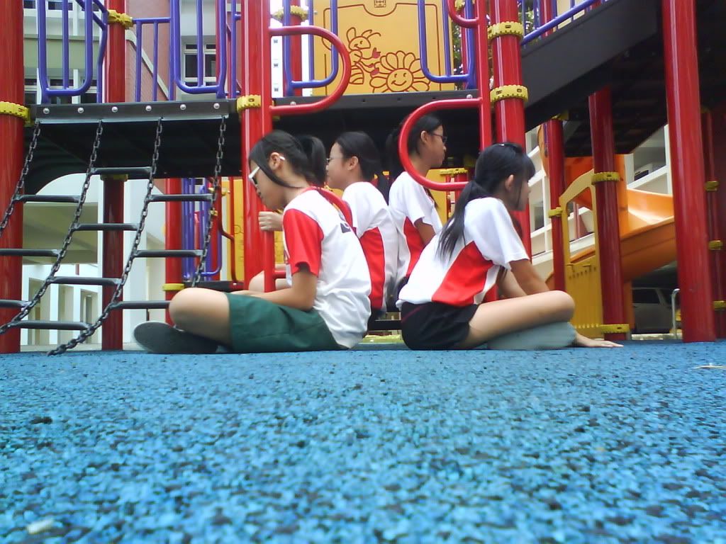 more ignoring EH?!?! -ignores- .____.