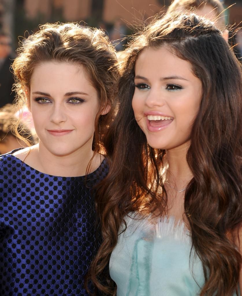 photo KSTEWARTFANS03232013__11__zps68111a3f.jpg