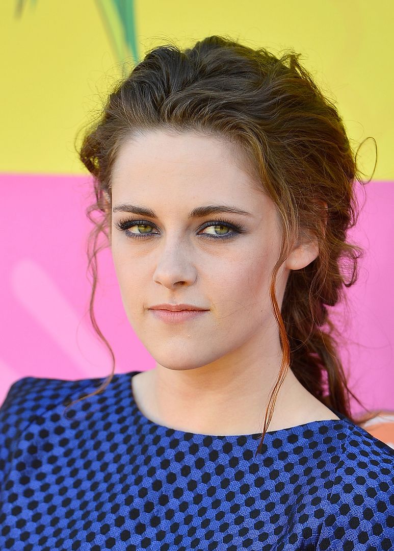 photo KSTEWARTFANS03232013__9__zps3c608452.jpg