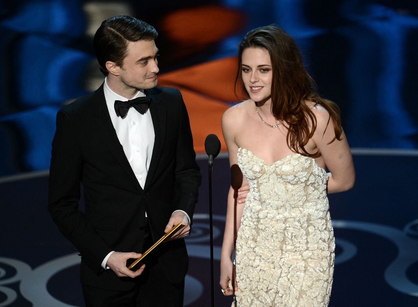 photo kstewartfans-2__3__zpsbf3a71ae.jpg