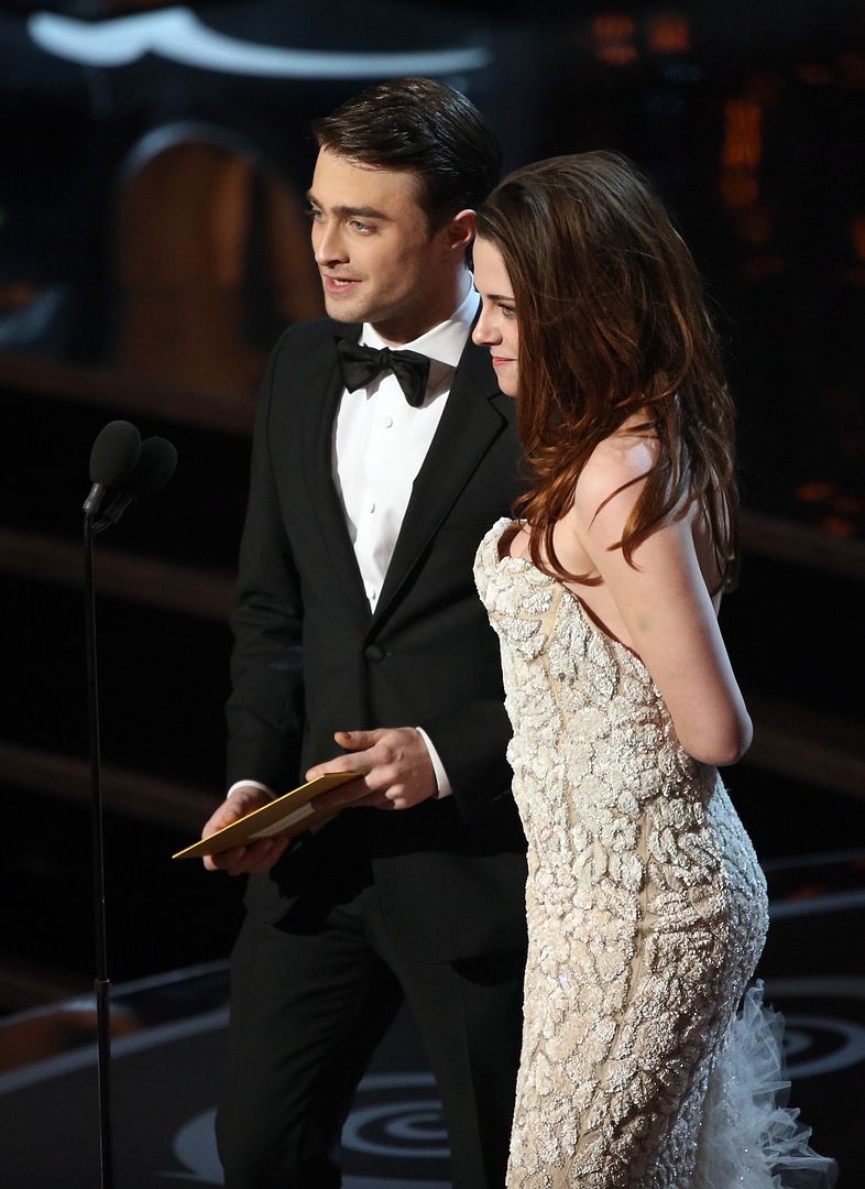 photo kstewartfans22413__7_1_zps270b9bce.jpg