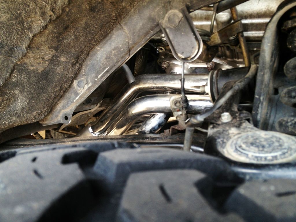 2002 toyota tundra cracked exhaust manifold #1